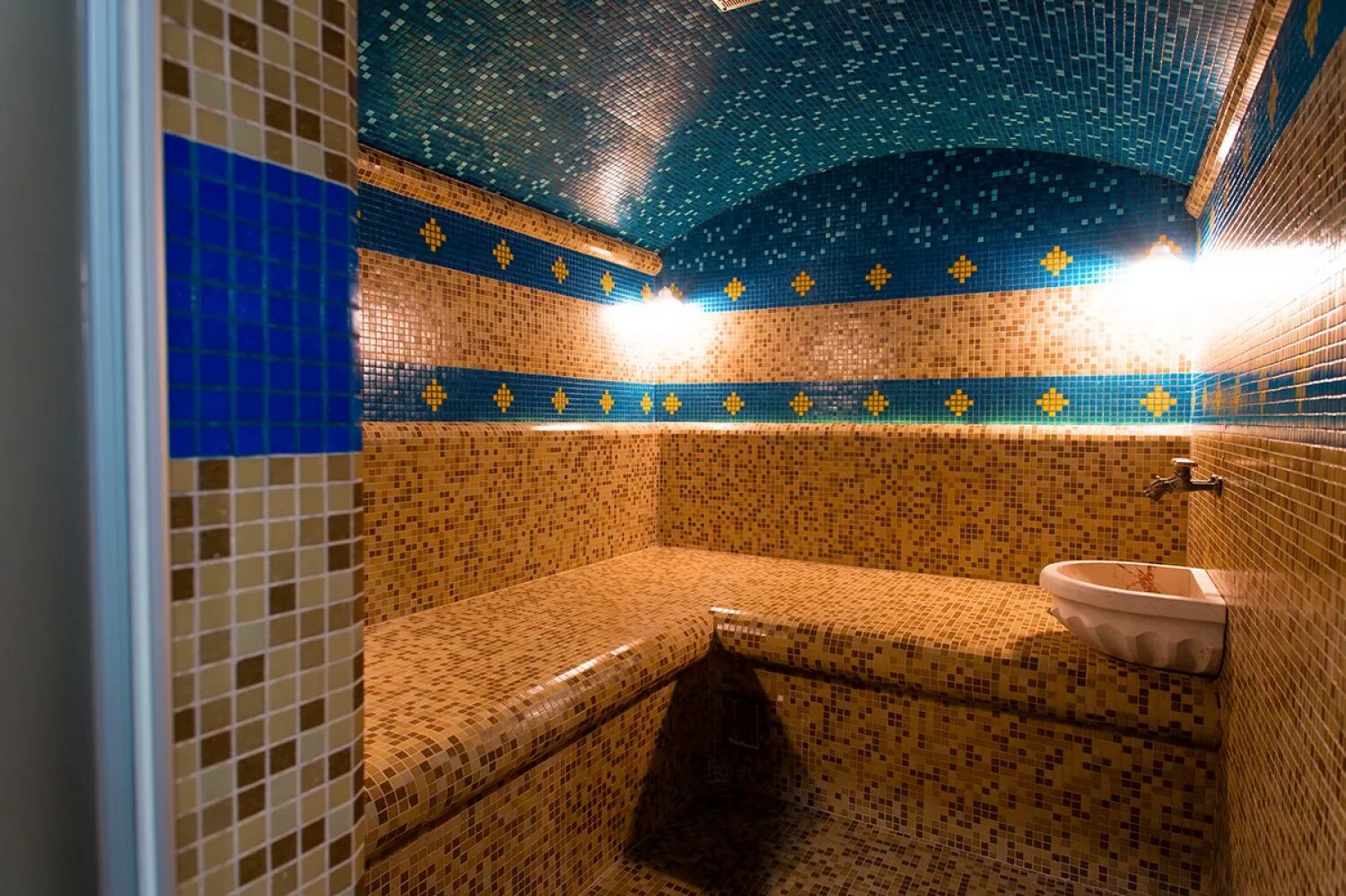 бани на зиновьева апатиты. хамам апатиты. сауна кирова 1 апатиты. апатиты хамам кирова. диод для хамама.