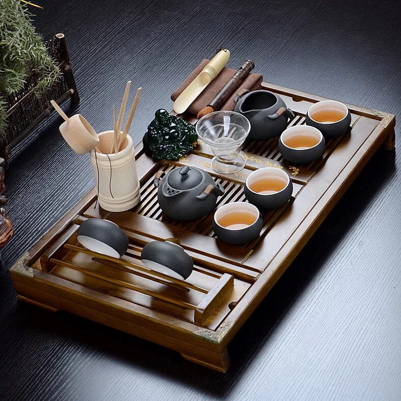 Чайная церемония цены. Япония чайная церемония макхава посуда. Утварь для японской чайной церемонии. Чайная церемония в Японии утварь. Японская чайная церемония посуда.