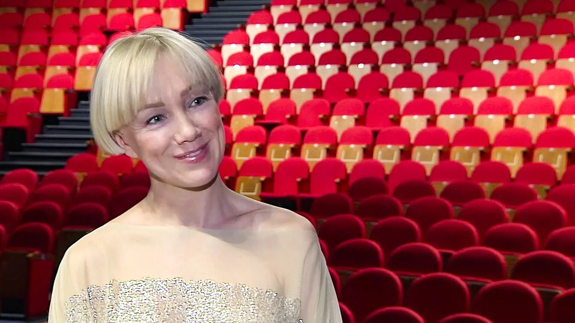 Daria Moroz: "I am a very pregnant mother" #мороз #звезды #бондарчук #богомолов 