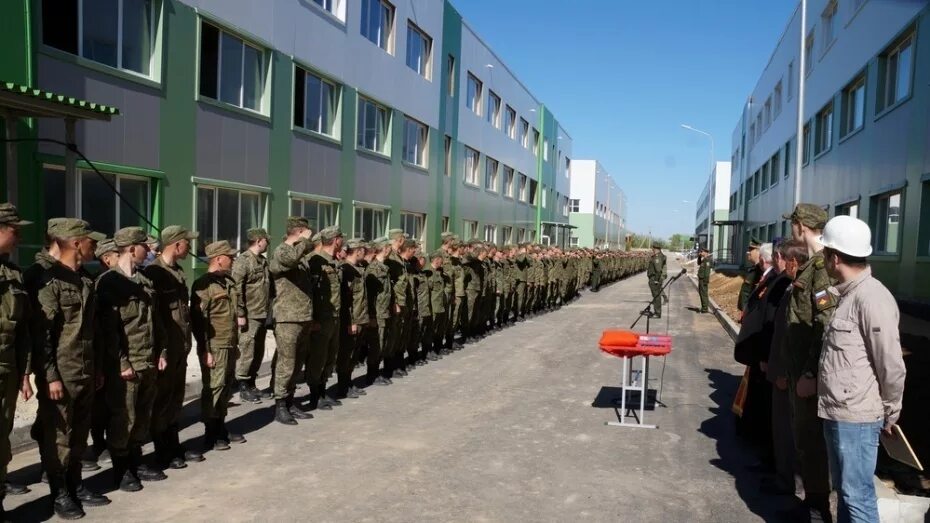 Мотострелковый полк воронеж. Военный городок в Богучаре 91711. Богучар Военная часть 91711. Военный городок Богучар Воронежская область. Богучар Воронежская область Военная часть 91711.