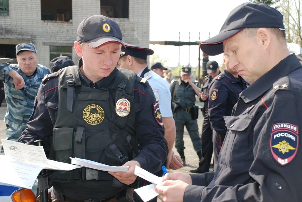 Вневедомственная охрана Свердловская область. Полиция Свердловской области. Охрана полиция. Старший полицейский УВО.