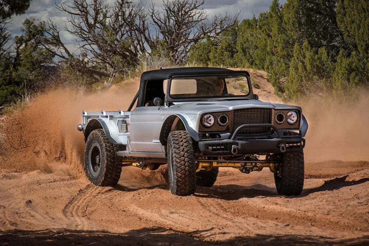 Jeep m715. Jeep m-715 Five-Quarter. Jeep Wrangler 715 Gladiator. Jeep m-715 Five Quarter Concept. Что такое внедорожник