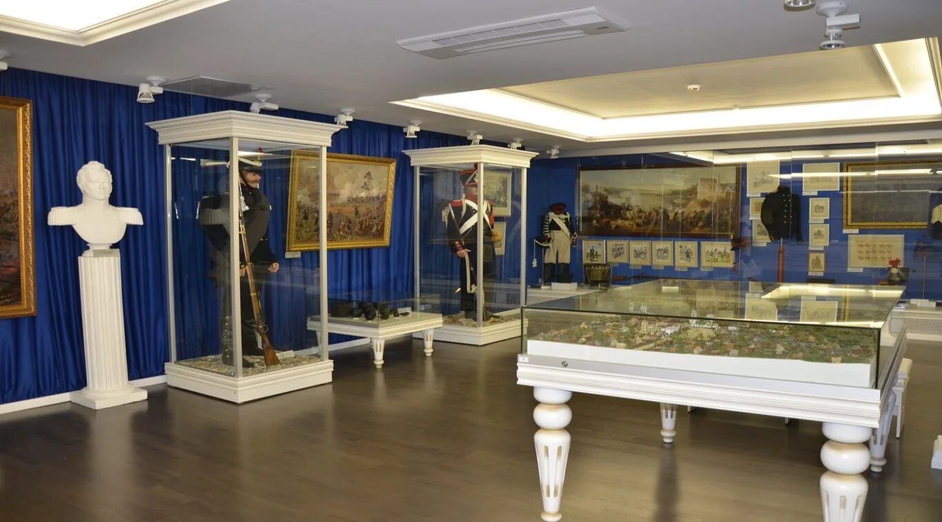 Музей 1812 года в Москве. Малоярославец музей 1812. Раффи выставка. Военный музей 1812 года