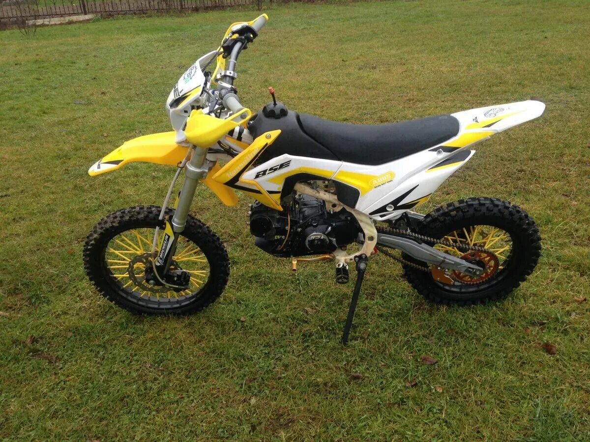 питбайк bse 125 желтый. Jmc 160 mx. желтые питбайки. питбайк jmc 160 mxr (17/14). рокот 125 питбайк.