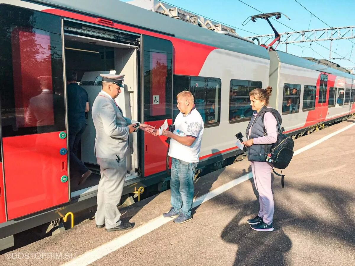 Спб сортавала поезд. Ласточка Сортавала Санкт-Петербург. Ласточка Петербург Сортавала. Сортавала Выборг Ласточка. Поезд Санкт-Петербург Сортавала.