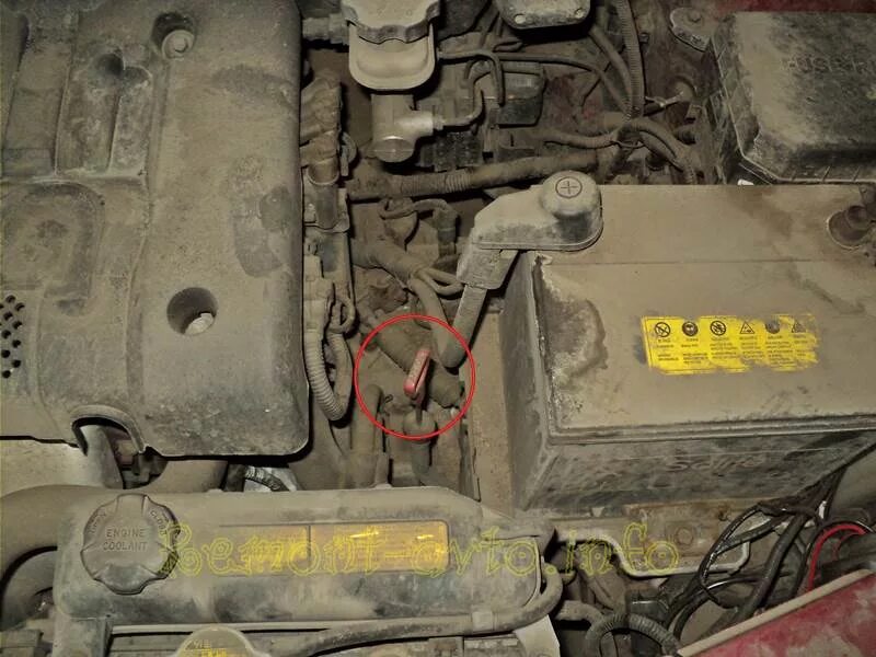 где в коробке передач щуп. где в коробке передач щуп. щуп коробки передач мазда 6. лада гранта щуп коробки передач. щуп кпп ваз 2114.