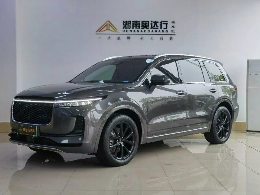 Lixiang гибрид. Li one 2021. Lixiang one. Lixiang автомобиль. Lixiang 2023.