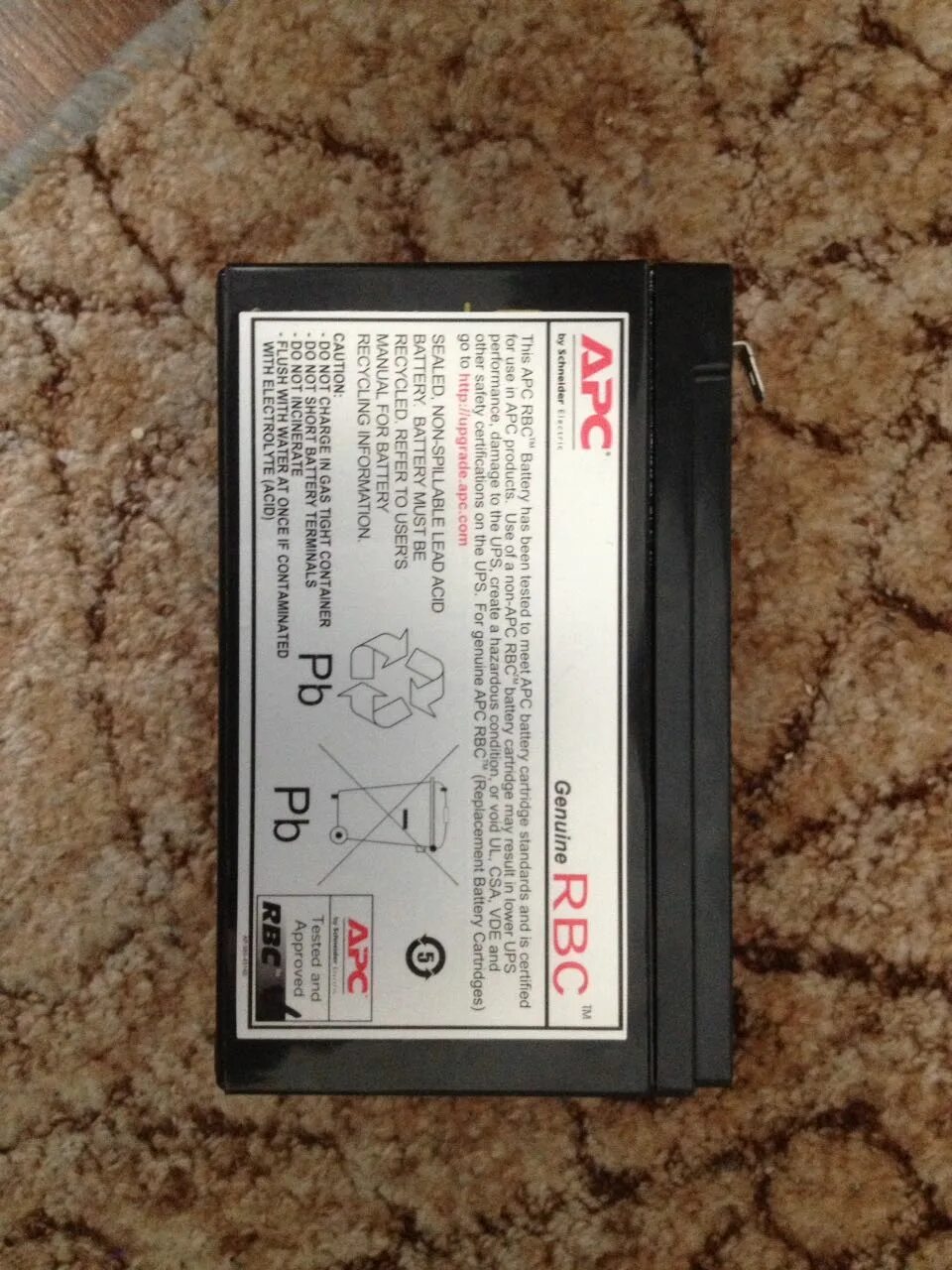 Ибп apc 500 аккумулятор. Apc back-ups cs 500 батарея. apc ups cs 500. back-ups cs 500 аккумулятор.