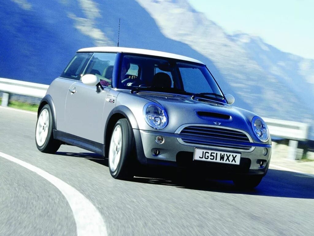 Мини рубрики. Mini cooper s 2025 hatch. мини купер s 1. mini cooper s 2001. mini cooper r53 2002.