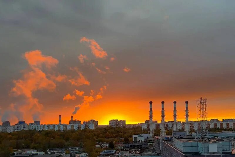 Царицыно западное бирюлево. Красивый закат в Бирюлево.