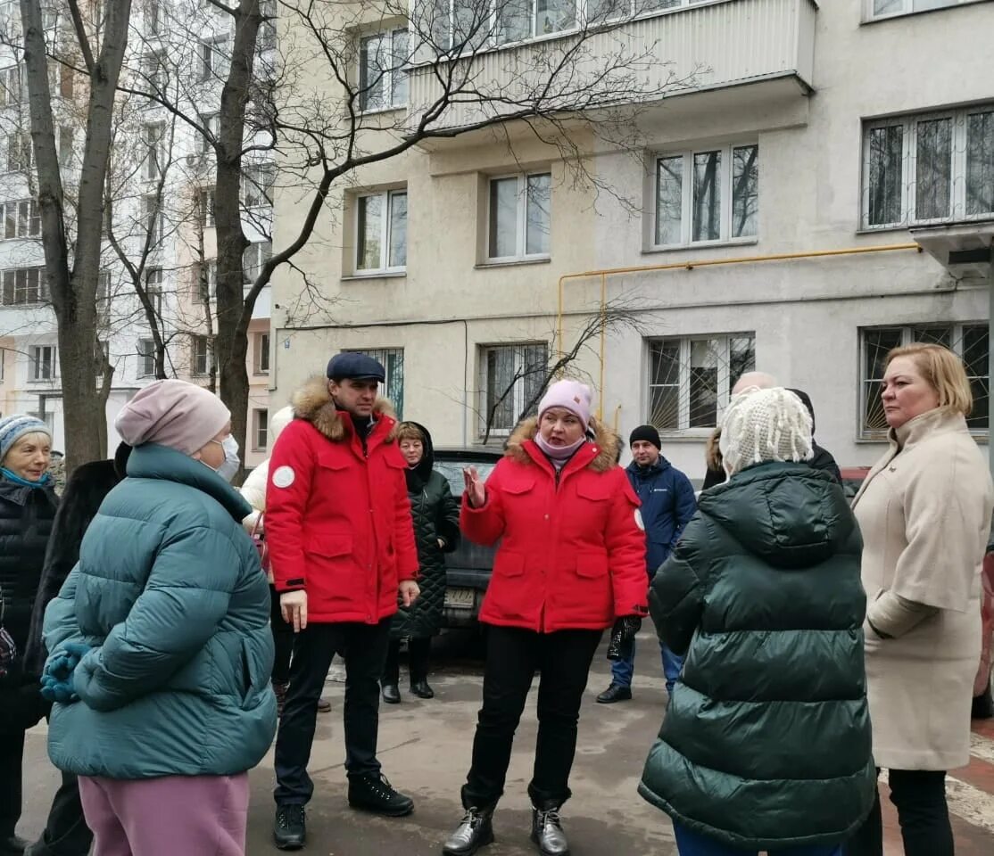 Ростокино 1 мая. Управа района Ростокино. Обход главы управы Восточное Измайлово. Зам главы управы Ростокино.