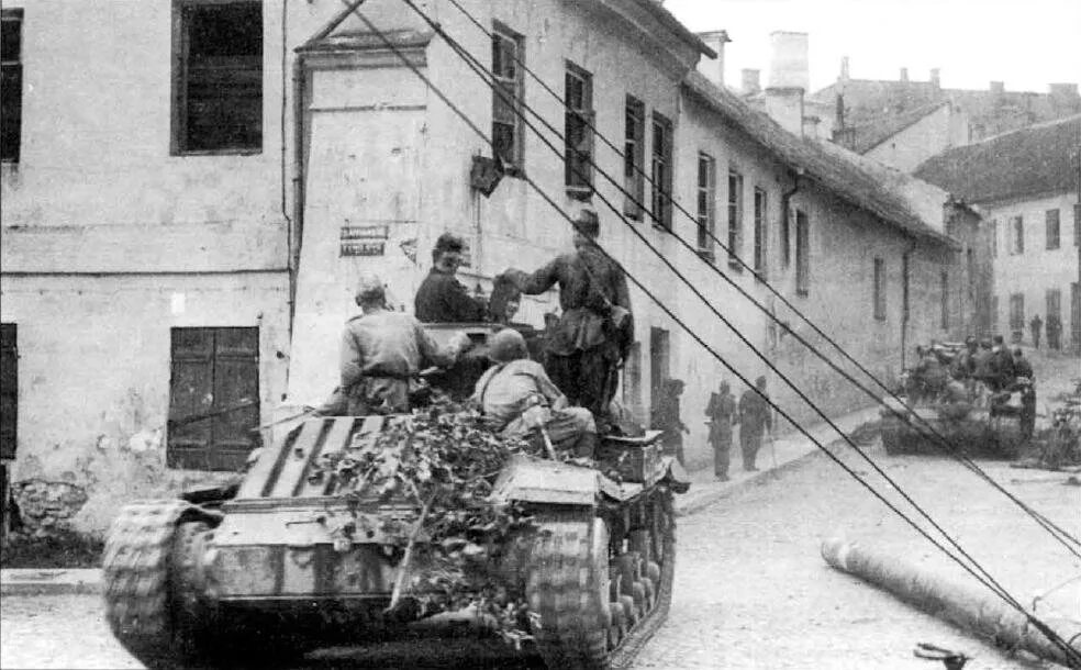 3 июля 1944 г. Освобождение Вильнюса 1944. 13 Июля 1944 Вильнюс. Освобождение Вильнюса от немецко-фашистских захватчиков 1944г. Штурм Вильнюса 1944.