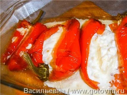Перцы с брынзой запеченные