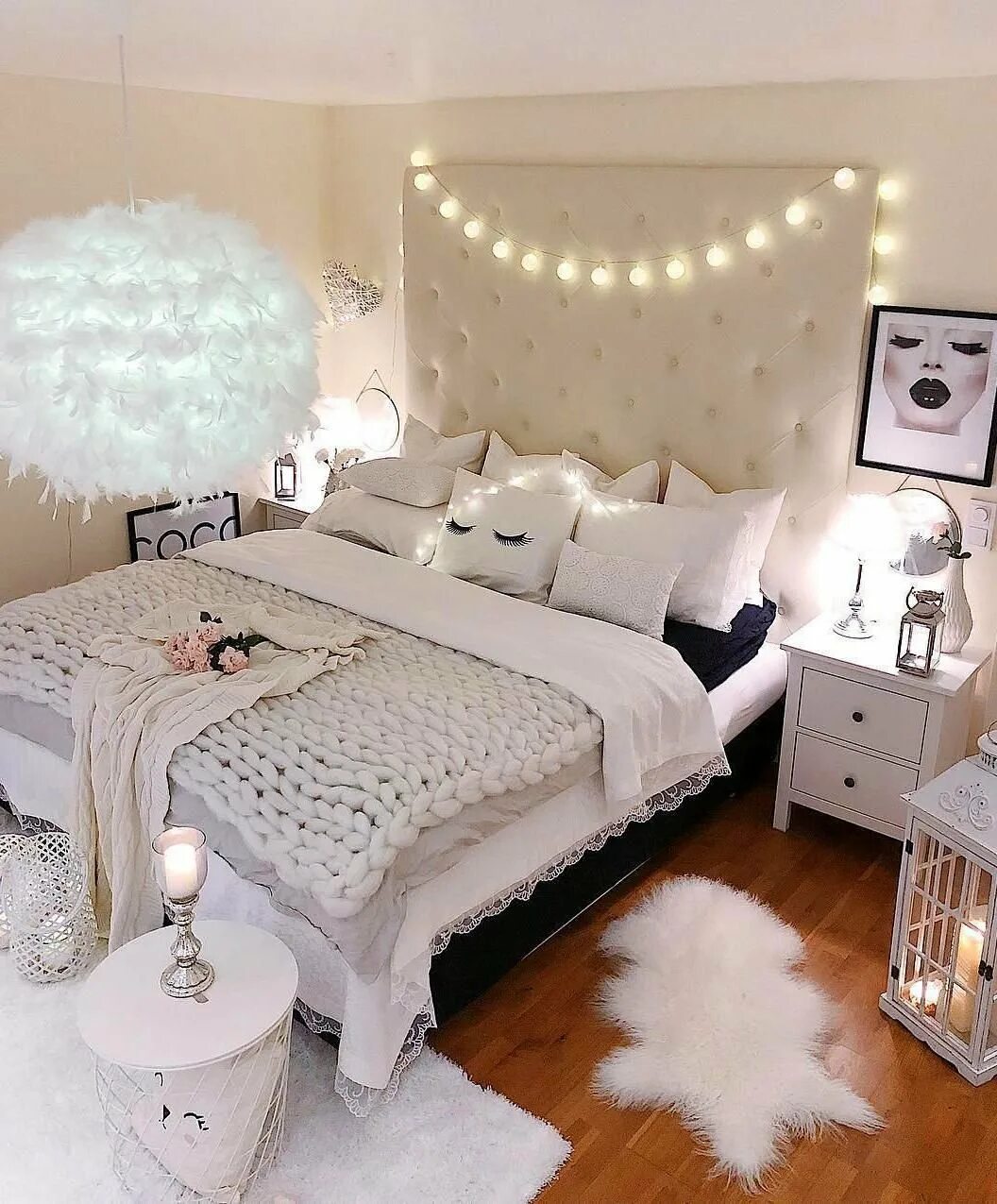 Белая эстетичная комната. Белая эстетичная комната. Белая комната. Комната в белом стиле. Интерьер белой комнаты.