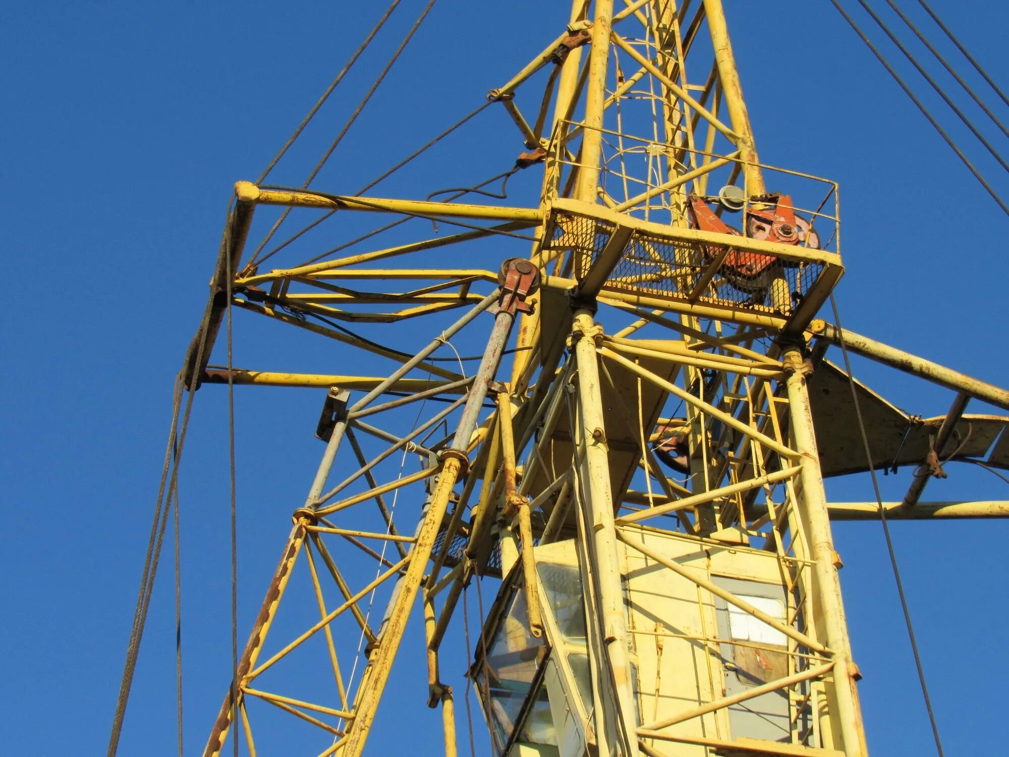 Кран кб 405. Кб 405 1а. Кб 405 1а. Кран кб 405. Секция крана кб-405.