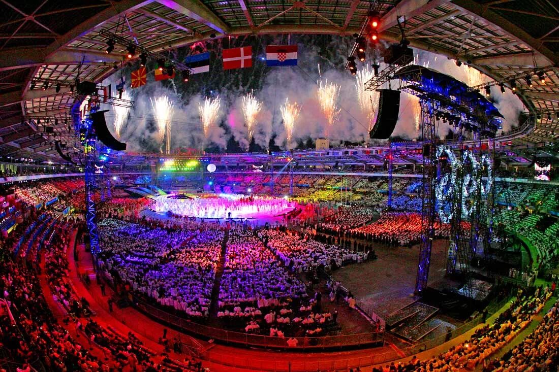 олимпийские игры турин 2006 года. турин 2006 олимпиада. олимпийские игры 2006 года в турине. турин 2006 церемония открытия. олимпийские игры турин 2006 года.