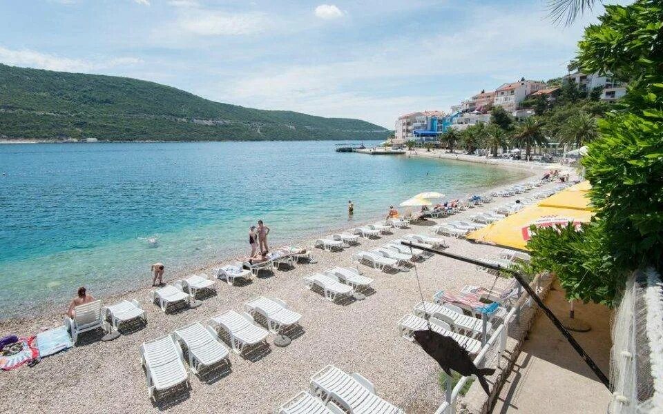 Неум город в боснии и герцеговине. Неум хорватия. Neum босния и герцеговина. Черногория неум. Курорт неум босния и герцеговина.