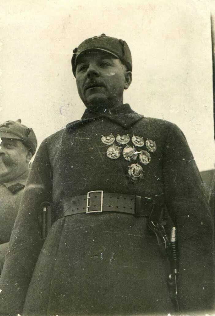 Ворошилов в годы великой отечественной. Климе́нт ефре́мович вороши́лов. ворошилов климент ефремович. ворошилов климент ефремович в гражданской войне. ворошилов 1940.