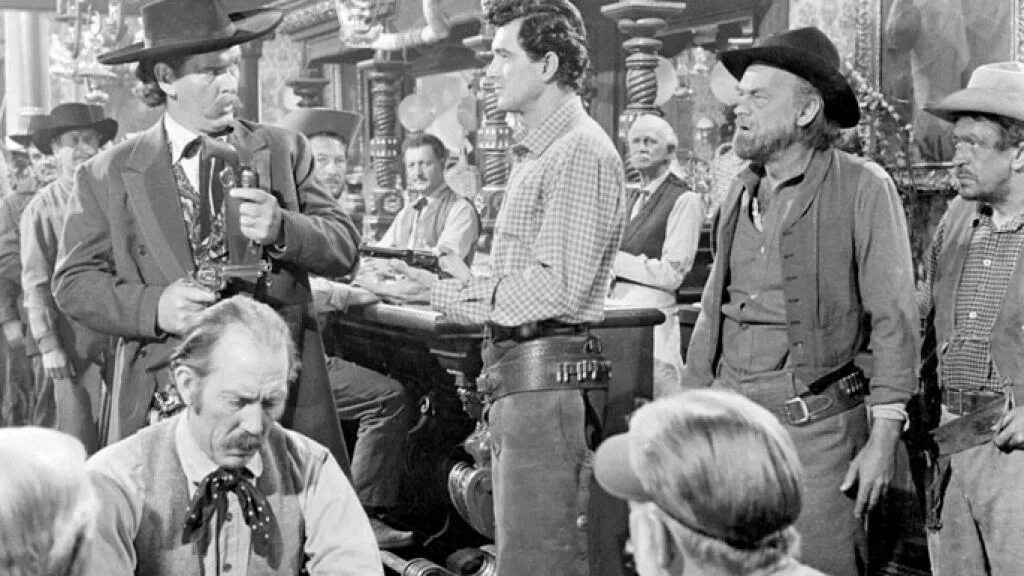 Жертва судьбы. Надежда веселовская сокровища. Жертва судьбы. Он фильм 1953 кадры. The lawless game.