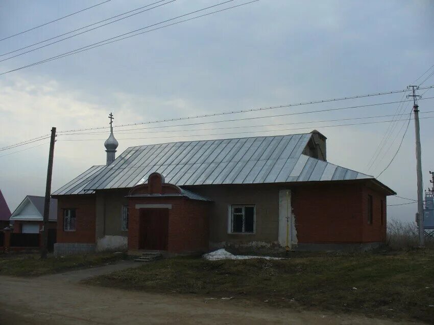 Погода в танайке. Танайка Елабужский район. Церковь Танайка. Михаила Архангела молитвенный дом. Храм в селе Танайка.