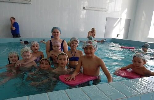 бассейн сибирь на комсомольском. открытый бассейн в орехово зуево. детский бассейн бийск на трофимова. веб камера детский бассейн. бассейн северное оренбургская область.