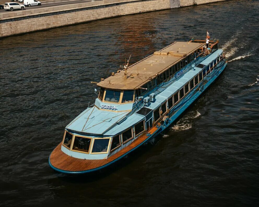 Прогулки на теплоходе по москве реке морис. Теплоход волна москва. теплоход морис города москва. теплоход «волна» тип «москва». прогулочный теплоход.