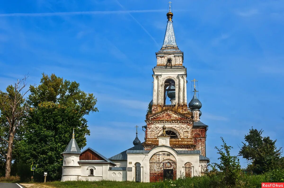 Поселок октябрьский вязниковский. Посёлок Октябрьский Вязниковский район. Поселок Октябрьский Вязниковский район Владимирская область. Троицкое Татарово Церковь. Мстёра Троицкое-Татарово.