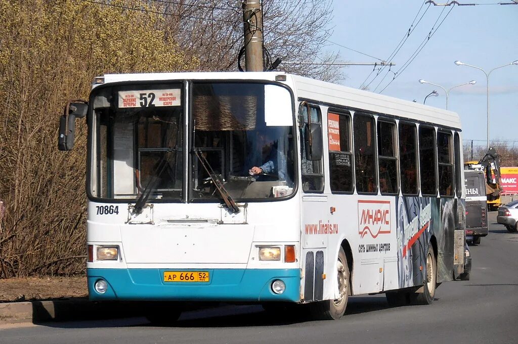 52 автобус часы. Автобус 52. Автобус 52 Нижний Новгород. Автобус 52 СПБ. Автобус 52 Красноярск.