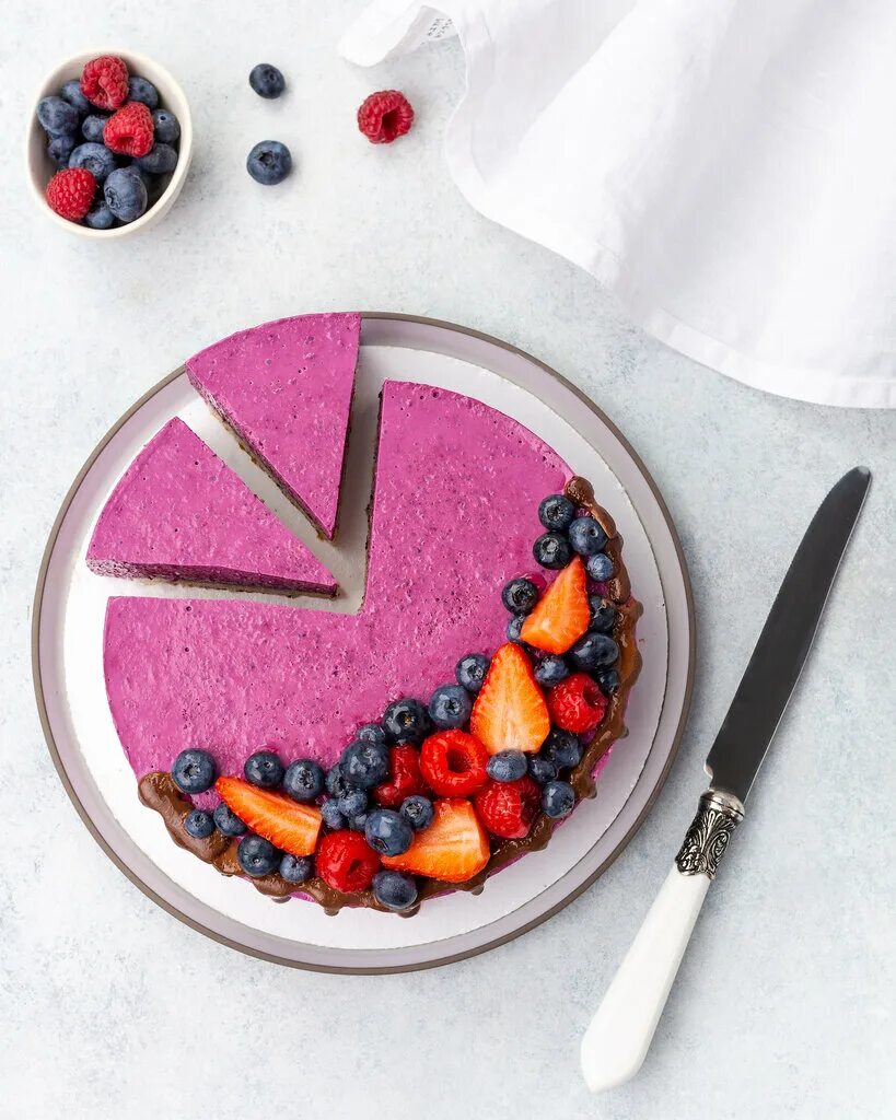 Низкокалорийные торты cake me fit. Кофейный торт с кофейным кремом. I cake you fit. Торты и десерты реклама. Десерты без сахара.