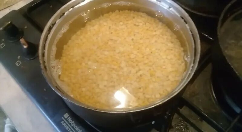 Правильно варим гороховую кашу на воде. Пропорции варки гороховой каши. Правильно варим гороховую кашу на воде. Пропорции гороха каша гороховая. Пропорции гороха и воды для каши в мультиварке.