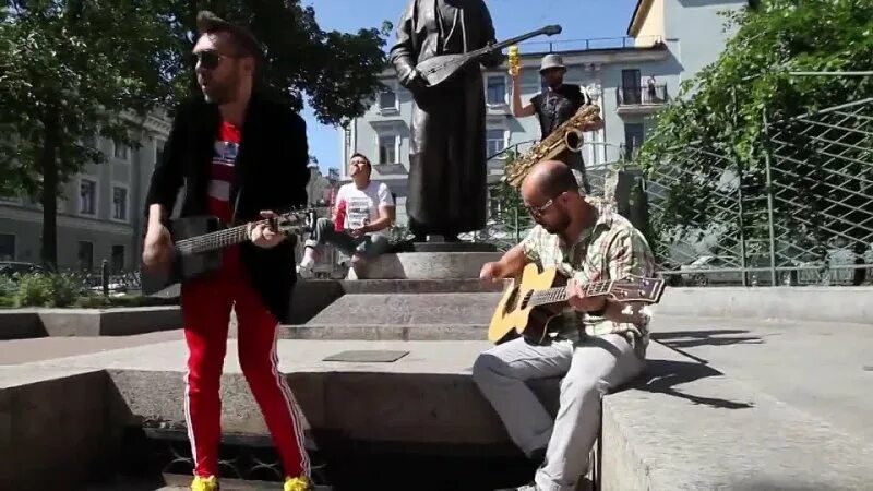 Почем твои колокола ленинград. Ленинград москва. Москва колокола ленинград. Москва колокола ленинград. Золотые купола ленинград.