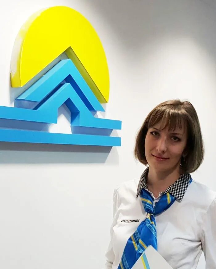 Девушка оператор. Консультант казахстан. Научно-технический совет. Консультант в казахстане. Продавец.