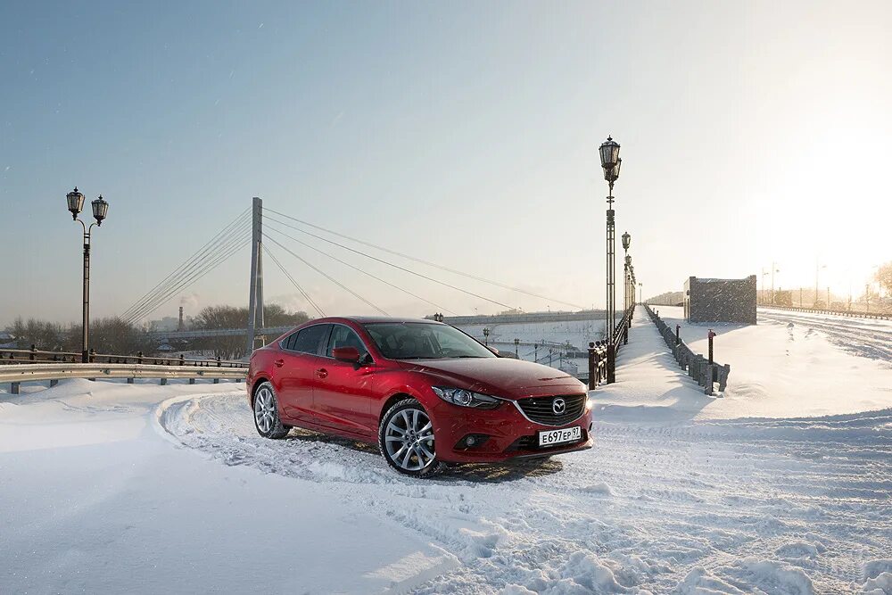 Тест мазда 6. Mazda 6 2013 Black Winter. Мазда 6 2013 зима. Mazda 6 Snow. Красная Мазда 6 GH зимой.