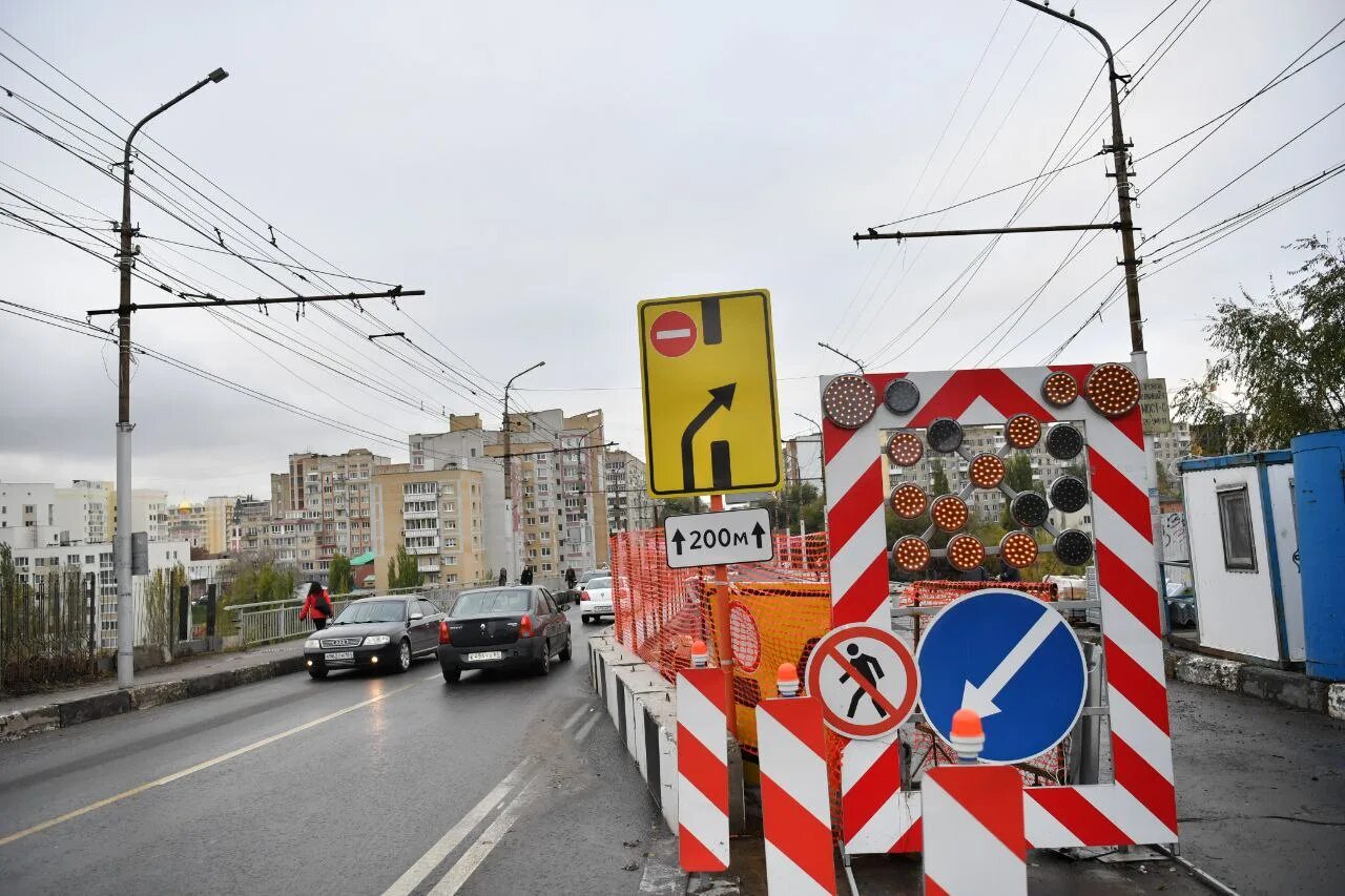 Движение открытые города. Мост через Глебучев овраг. Движения организации в Саратове. Мост через Глебучев овраг Саратов. Саратов въезд с моста.