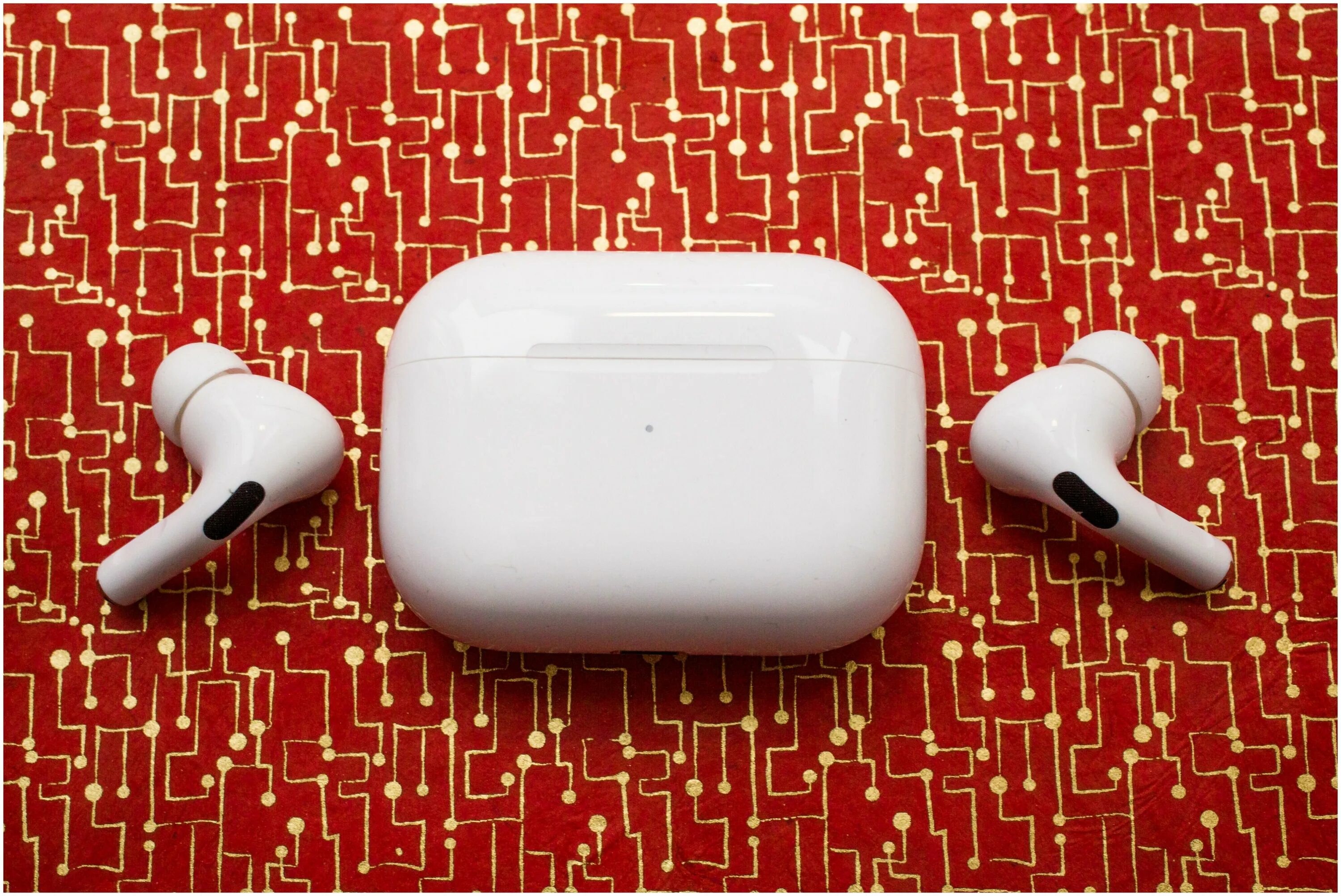 Airpods pro bluetooth. Наушники Air pods Pro 2. Apple AIRPODS Pro 2. Apple Earpods 3 Pro. AIRPODS Pro 3.