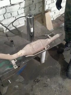 Пустая банка катализатора