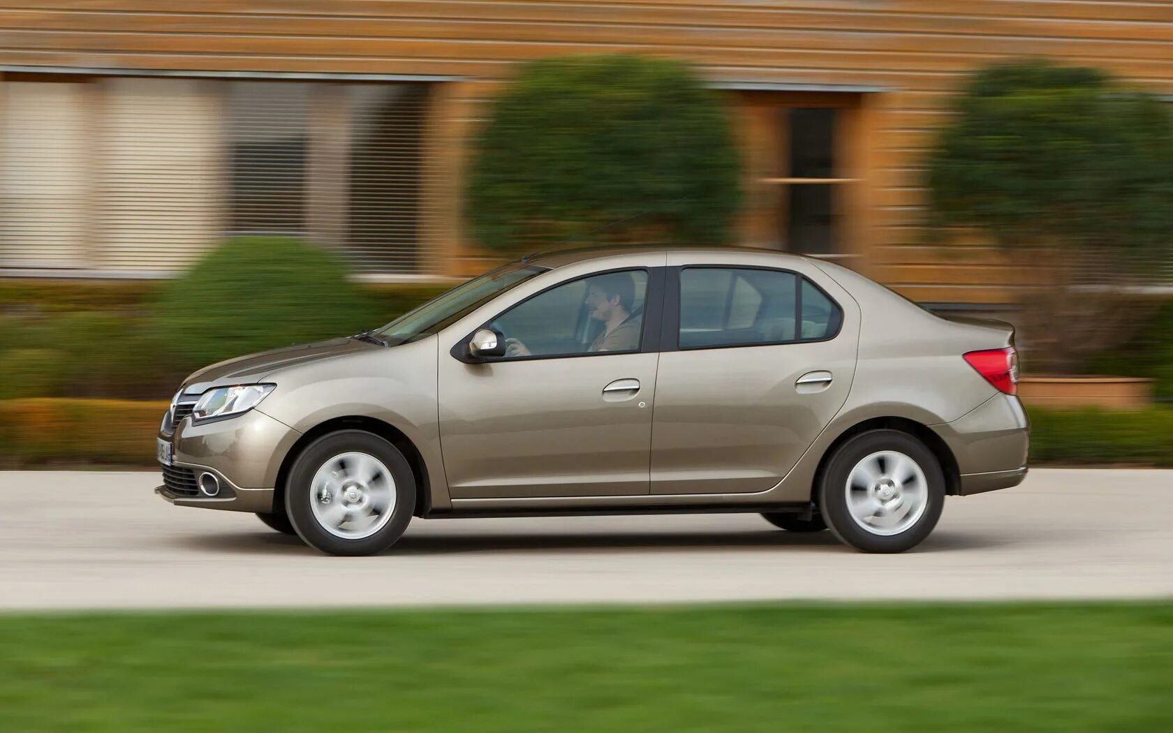 Рено symbol. Renault symbol 2012. рено логан симбол. рено симбол 3 поколения. рено симбол 2 2012.