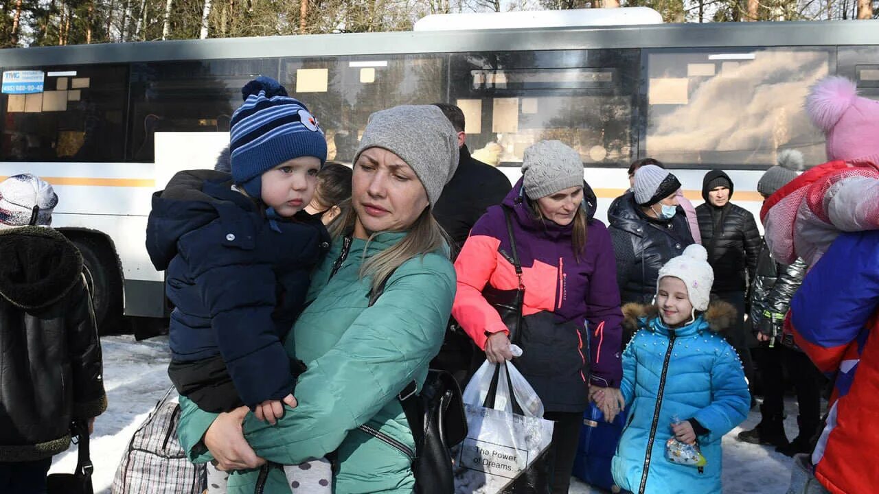 Бугульма происшествия. Самые достоверные новости. Самые достоверные новости. Очередь за водой. Самые достоверные новости.