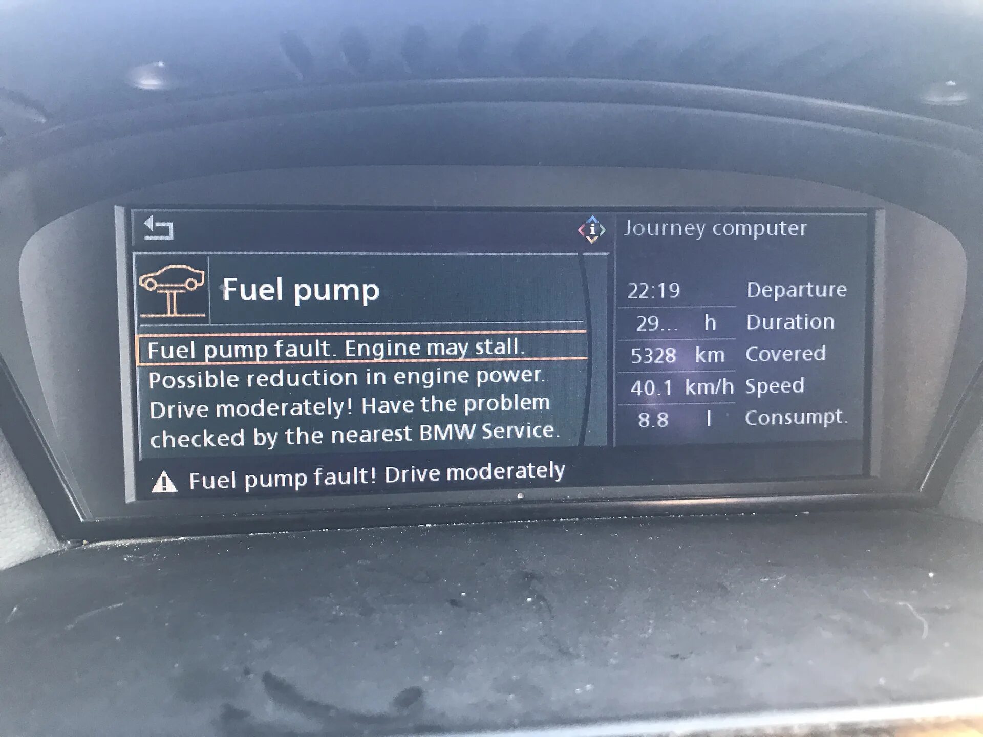 Engine fault на русском. Fuel pump fault bmw e60. бмв е60 ошибка fuel pump. бмв е60 ошибка топливного насоса. бмф ф 30 ошибка топливного насоса.