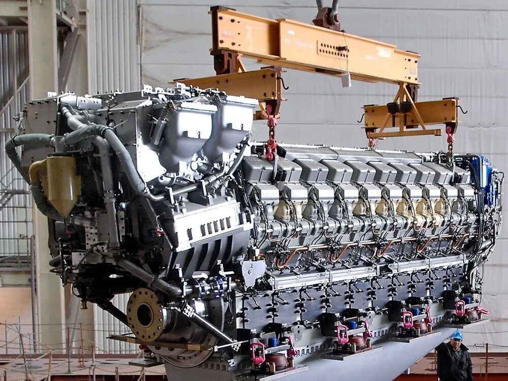 Двигатель с большей мощностью. S4dv-224 судовой двигатель. diesel engine mak9m25c.. mitsubishi diesel engine type 100 двигатель. судовые двигатели зульцер 5atl25h.