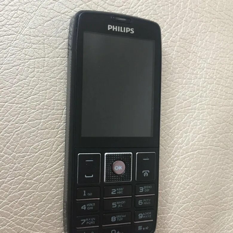 Филипс 5500. Филипс 5500 телефон. Philips 5500 в Бишкеке. Телефон за 5500 рублей.2 сим.