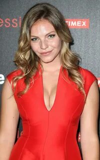 Eloise Mumford: 15 Hottest Photos Of The 'Fifty Shades Darker' Ac...