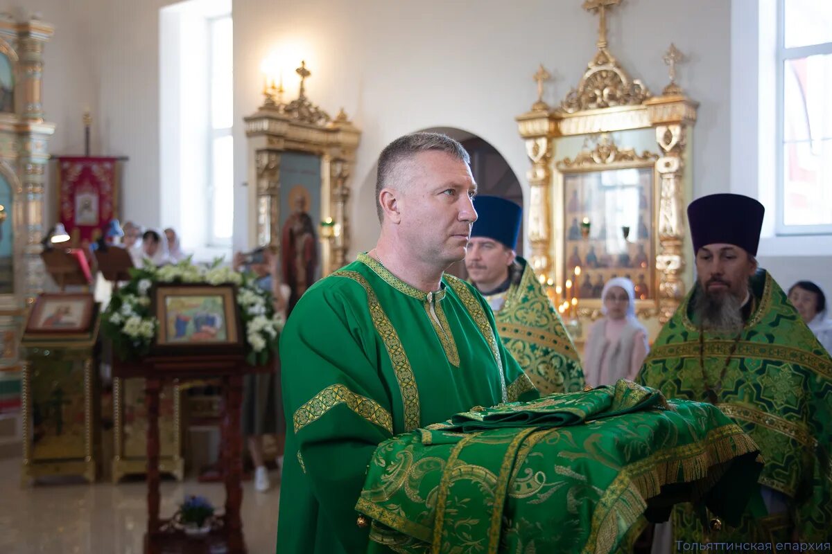 Нижегородская никольское расписание. Никольский храм села Шестаково. Храм села Ягодное сайт. Никольский храм села Шестаково ВК.