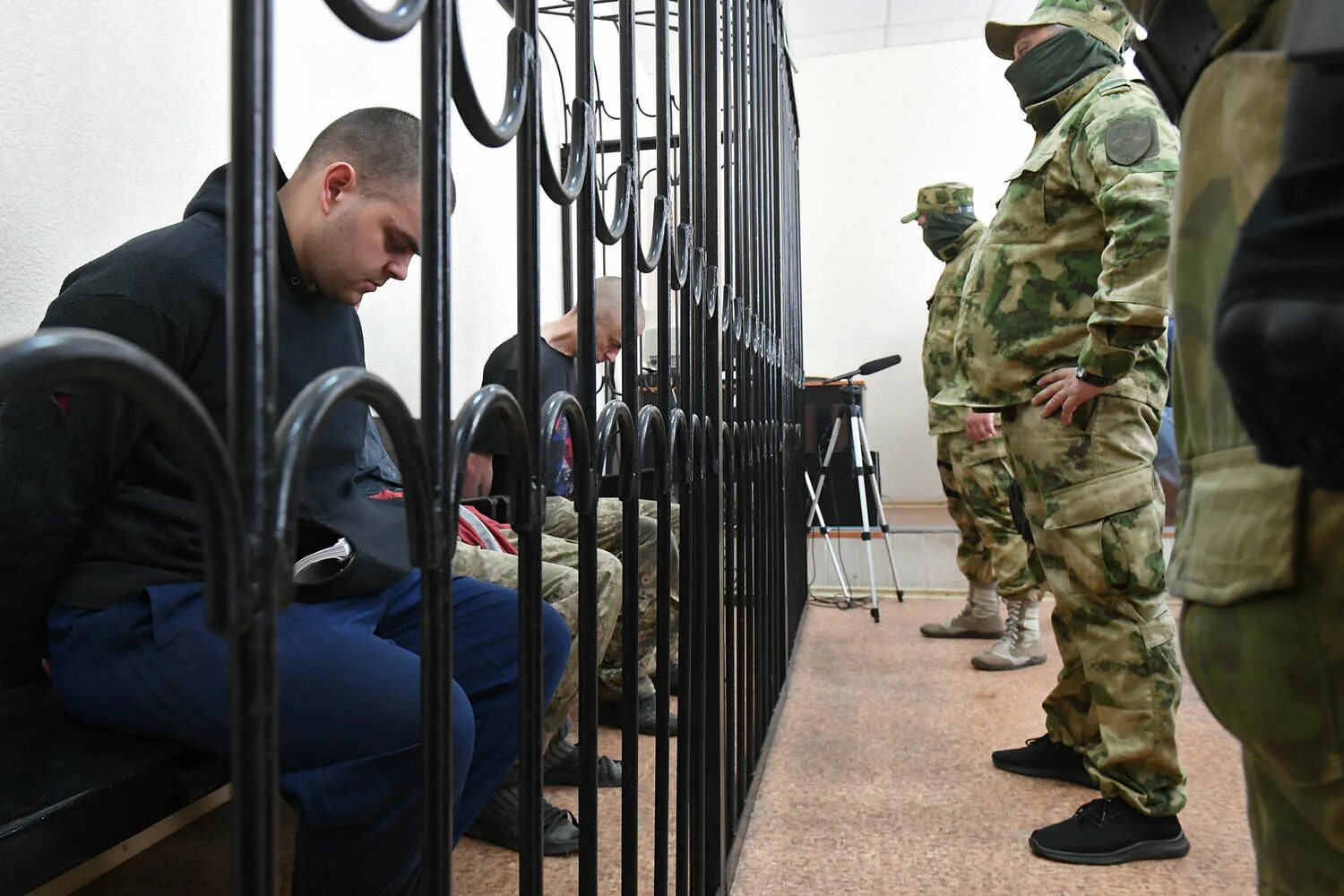 В госдуме обсудят смертную казнь. Приговоренный к казни наемник из Великобритании Шон Пиннер. Приговоренный к смертной казни в ДНР Шон Пиннер. Шон Пиннер Эйден Эслин Саадун Брагим. Британский наемник Эйден.