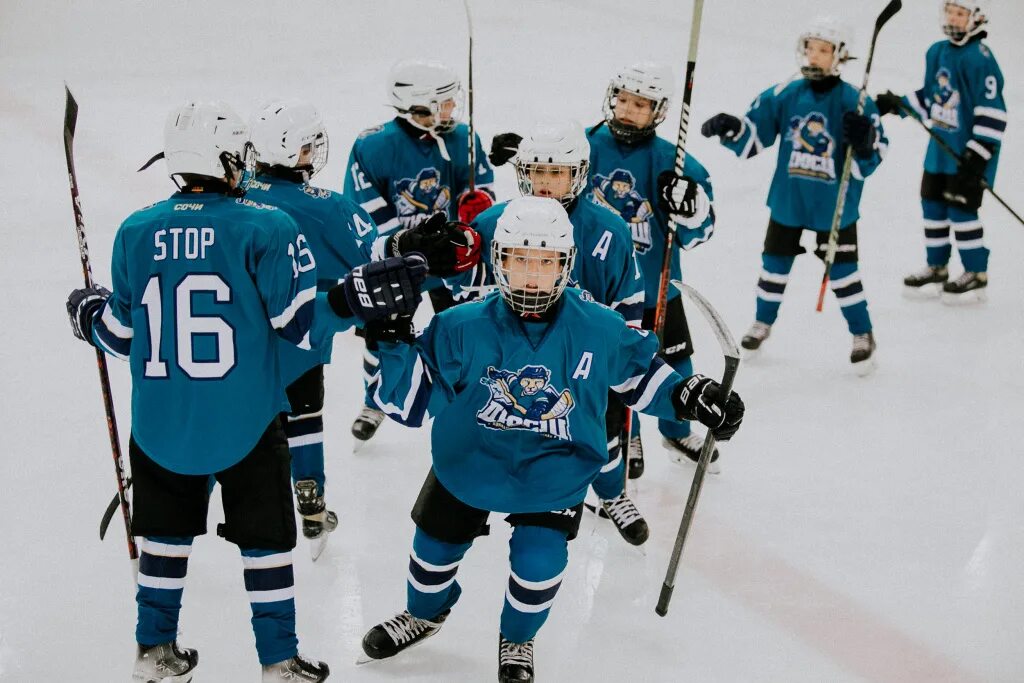 Сочи хоккейная команда магнит. Кхл – хк сочи. Хк сочи форма. Хк сочи команда. Хк сочи форма.