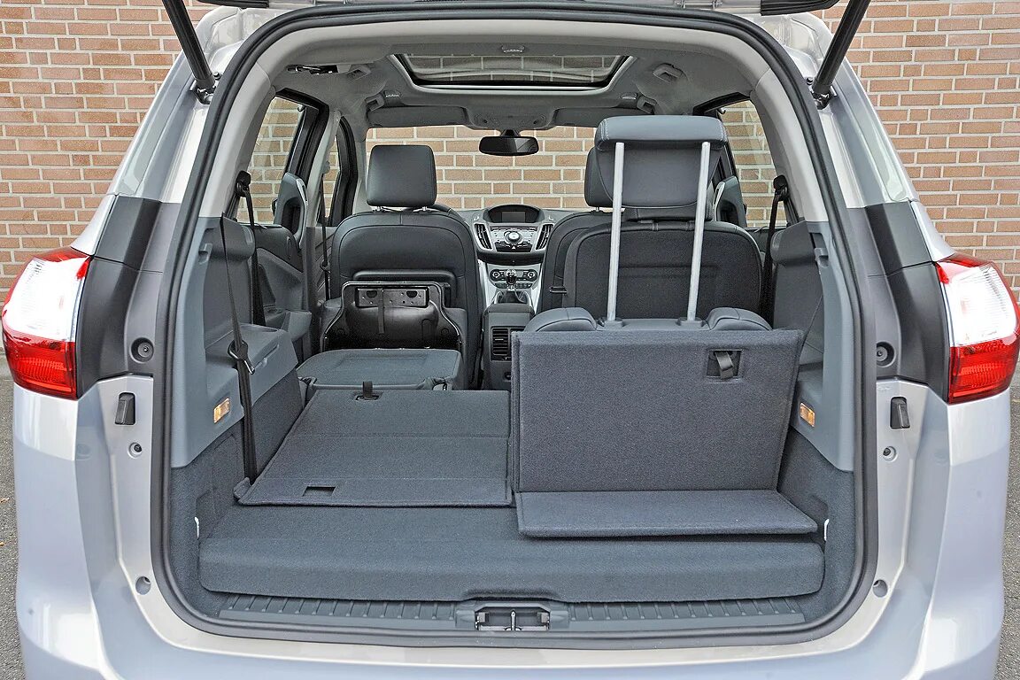 Сиденье c max. Ford c max 2008 багажник. форд с-мах 2004 багажник. ford s max 2008 багажник третий ряд. ford c max 2004 сложенные сиденья.