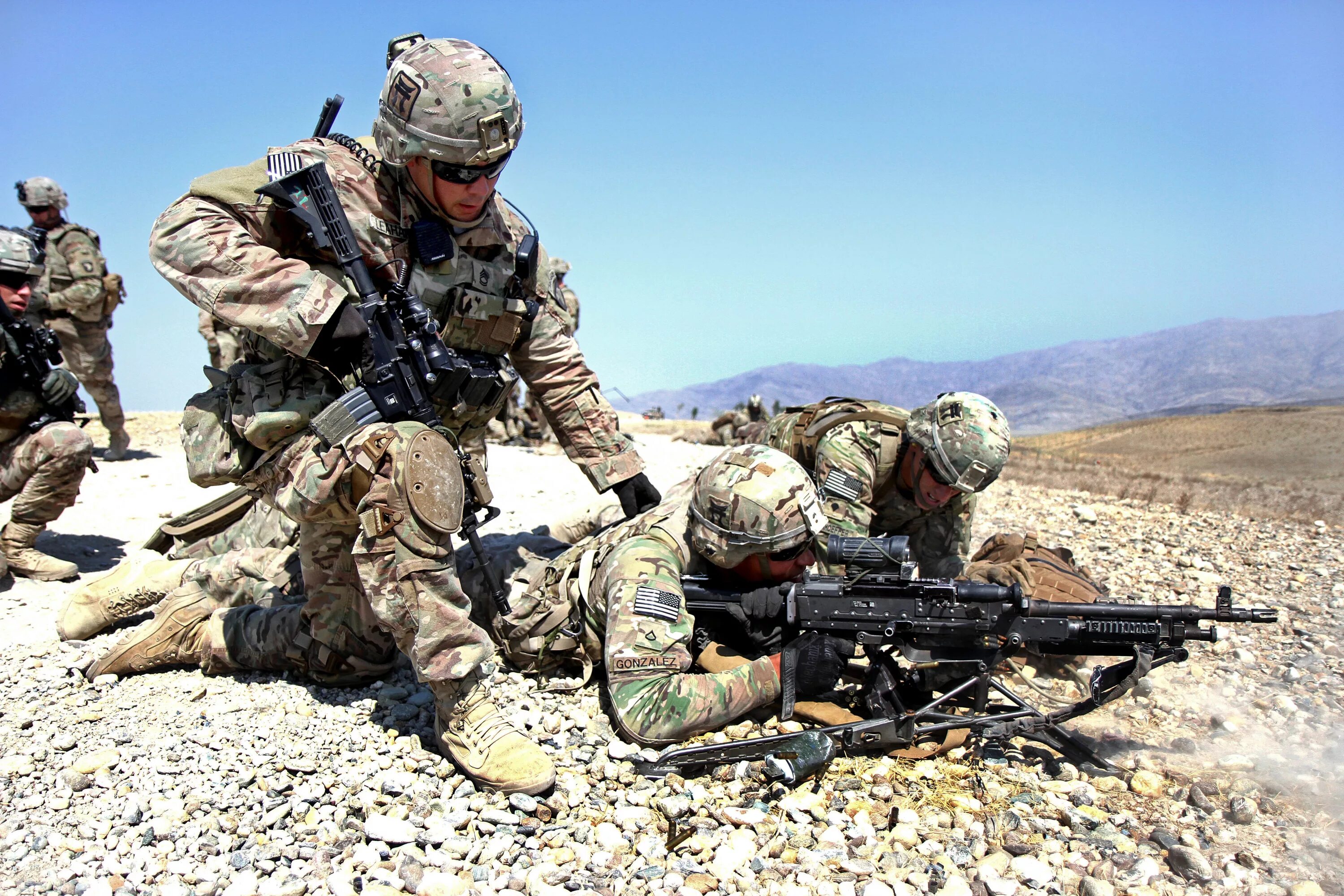 Солдат. Интерактивный полигон. Военные картинки. Солдаты бундесвера в афганистане. Военные обои на андроид.