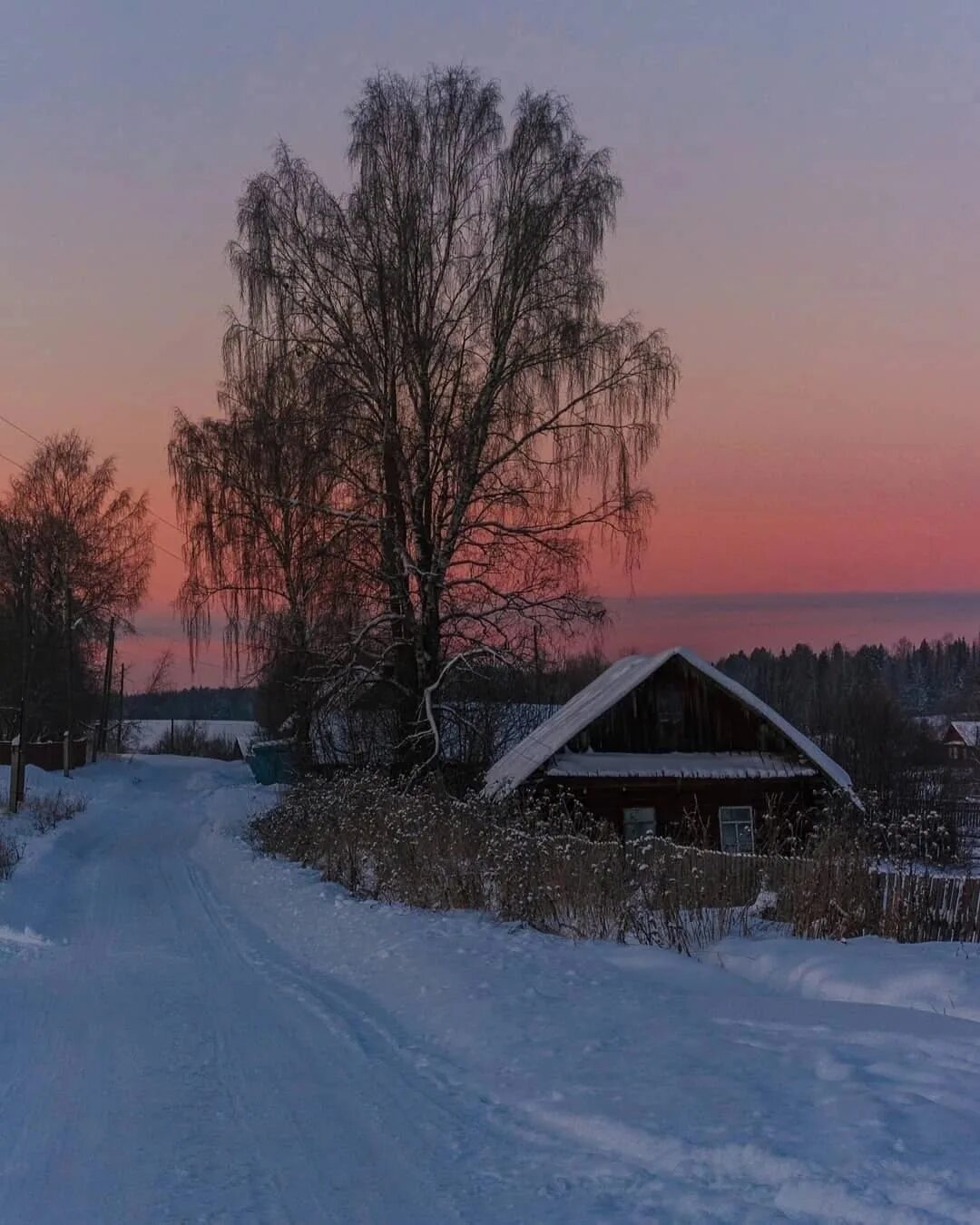 Зимняя деревня. Деревня зимой. Зима в деревне. Зима деревня вечер. Когда будет вечер в деревне