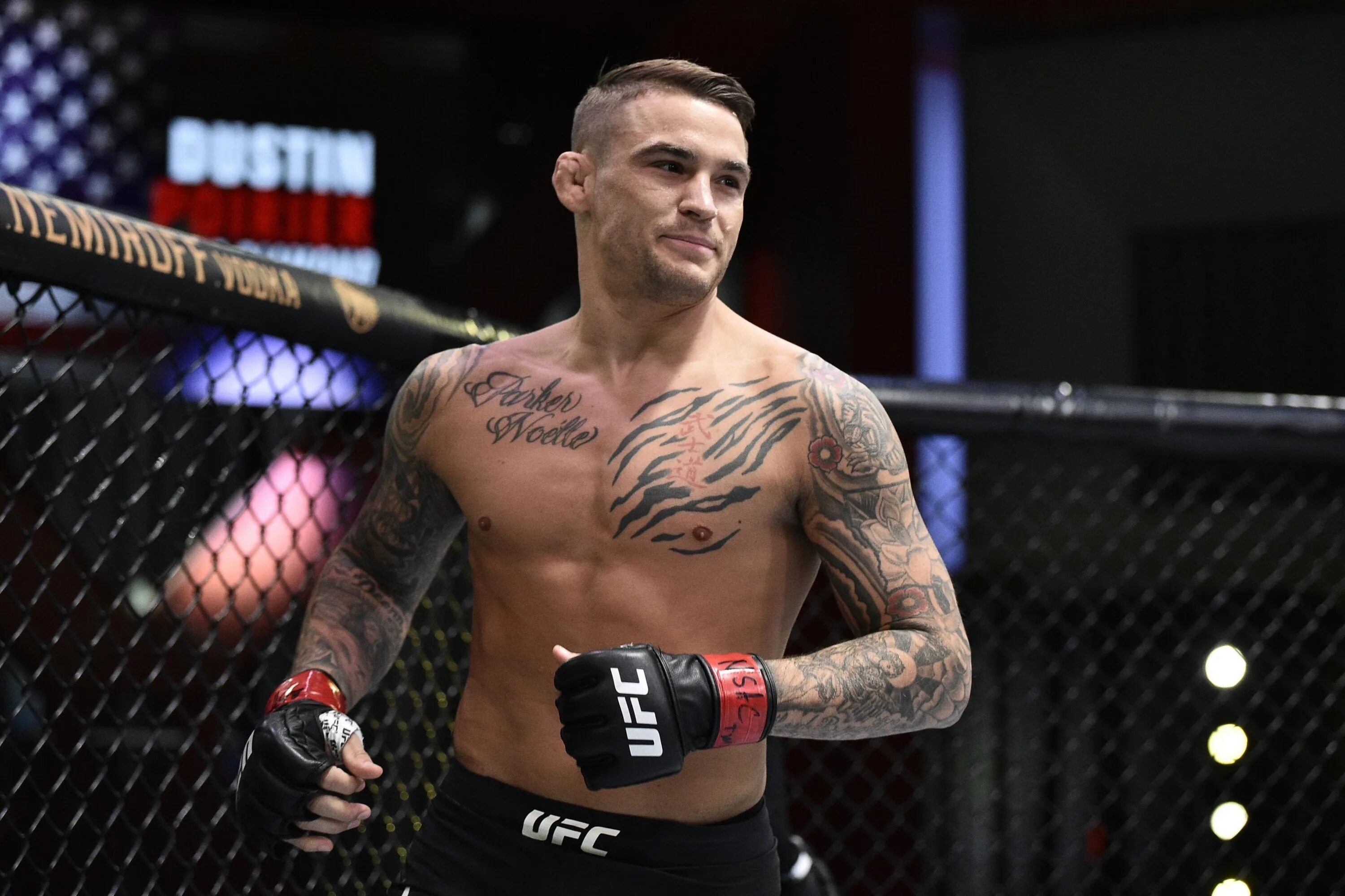 Самый молодой боец ufc. Дастин порье. боец юфс дастин порье. дастин порье 2025. майкл чендлер порье.