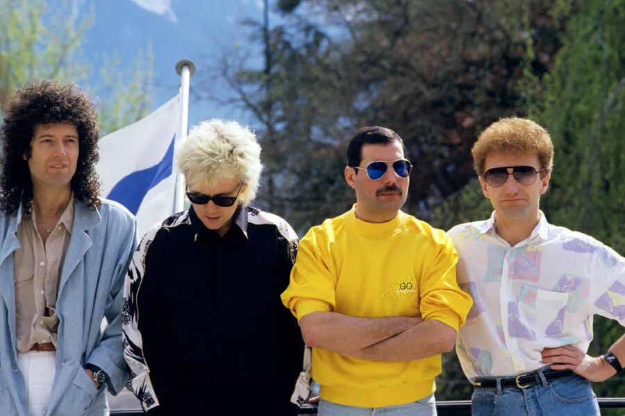 Квин фуле. Группа квин 1989. группа квин 1970. группа queen 80е. queen band 1984.